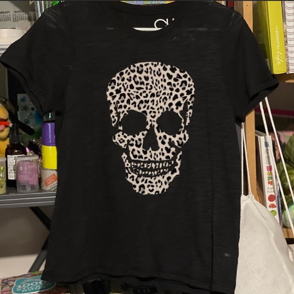 Black chaser skull Tee size small - Picture 3 of 3